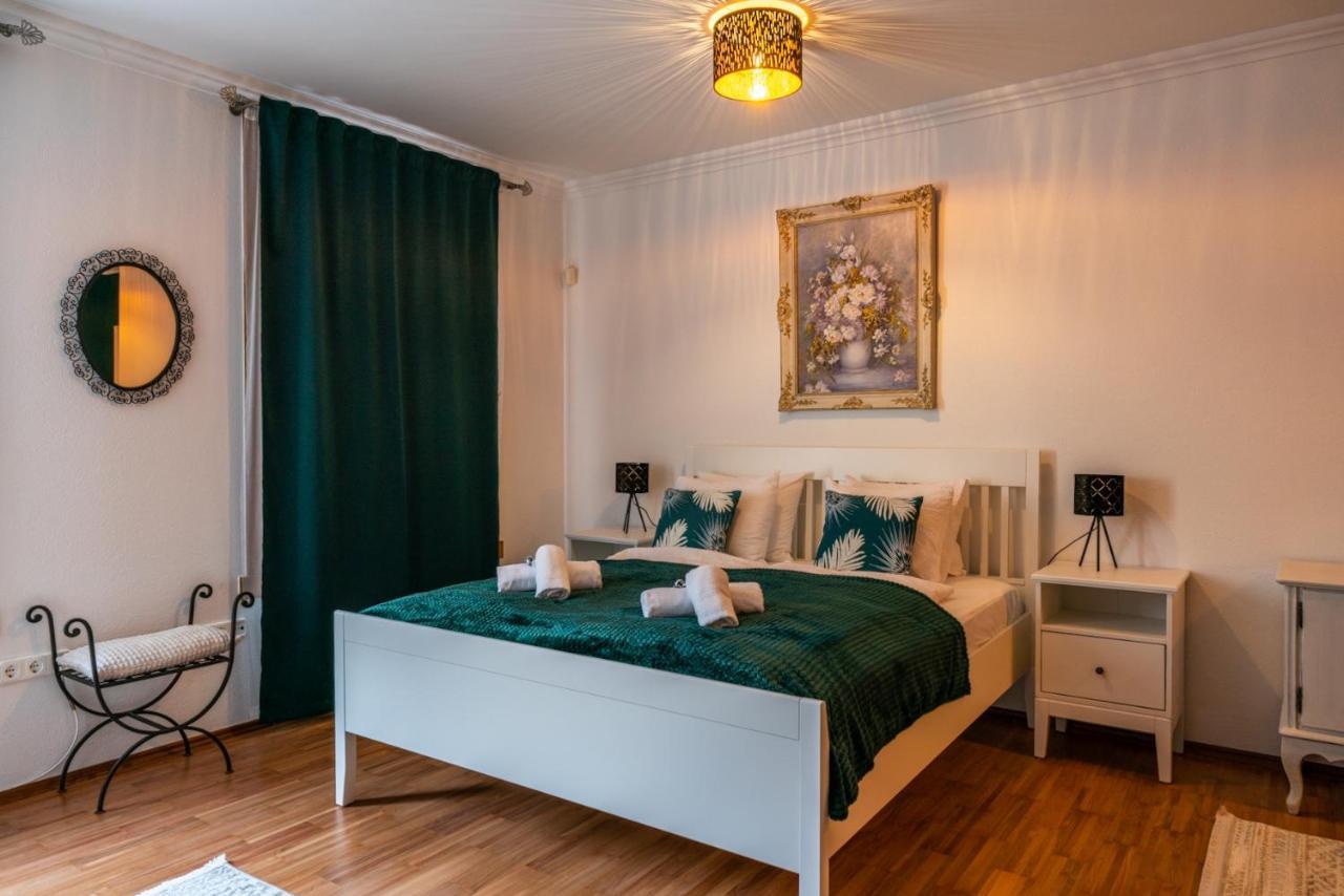 Romantic Studio Secret Garden Budapeszt Zewnętrze zdjęcie